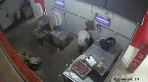 Empleados robaban carne premium para revender a lomiteros - Noticiero Paraguay