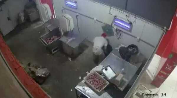 Empleados robaban carne premium para revender a lomiteros - Noticiero Paraguay