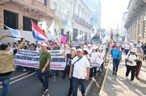 MEC apuesta al diálogo con docentes, pero tomará medidas si no inician las clases