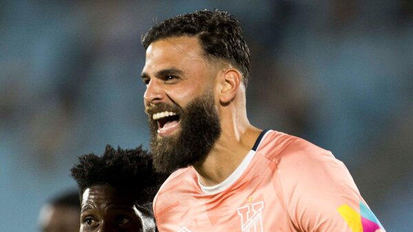 La Católica da un gran paso para avanzar a la segunda fase