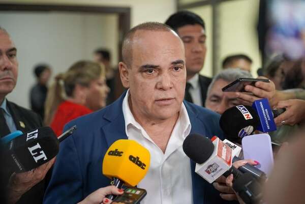 AUDIO: Caja Fiscal: cartismo presenta pedido de sesión extraordinaria del Senado  - A La Gran 7-30 - ABC Color