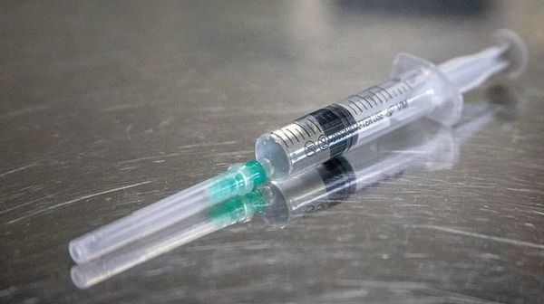 IPS inicia vacunación contra el dengue para personas de 6 a 39 años - ADN Digital