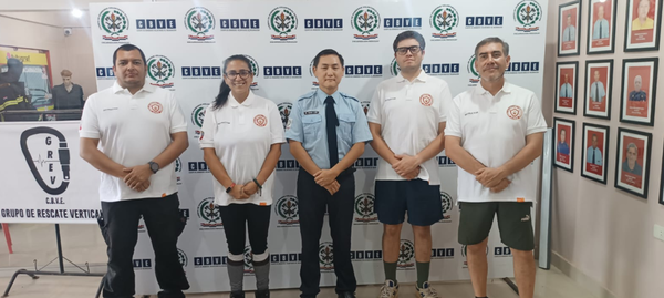 Bomberos de Chile capacitan a voluntarios encarnacenos en rescate crítico