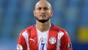 Carlos González, a un paso de Independiente del Valle