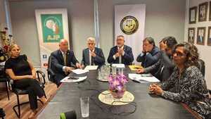 Gremios judiciales analizan acción de inconstitucionalidad contra reforma de la Caja Fiscal