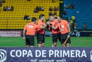 Árbitros listos para la cuarta fecha - ADN Digital
