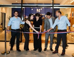 Odontología 3 inaugura La Merced y lanza la primera ambulancia odontológica