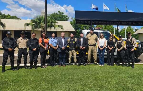 Ciudad del Este y Foz de Yguazú unen fuerzas contra estafas a turistas  - ABC en el Este - ABC Color