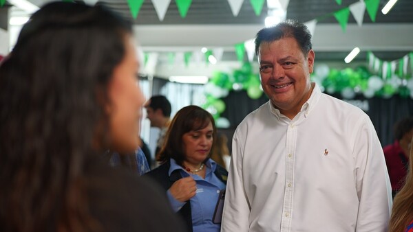 Secuestran a empresario y político mexicano en el estado de Guanajuato