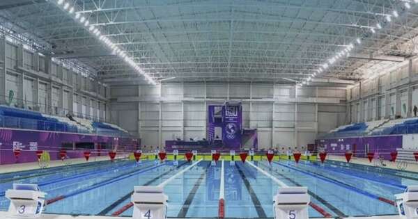 La Nación / Natación y clavados para todo público