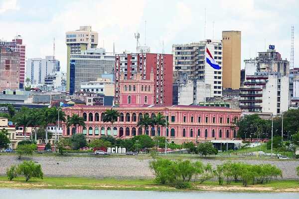 Asunción: Teatro, aves y carnaval este fin de semana