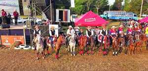 Caapucú celebra 30 años de la Fiesta Nacional del Arriero
