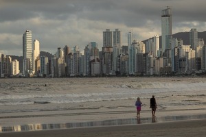 ¿Cómo se enriquecen los millonarios en 2026? Las estrategias y activos clave en Latinoamérica