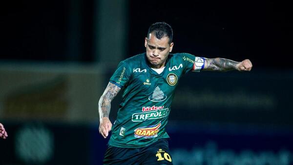 Rubio Ñu-Trinidense: El Clásico trinidense paraliza al barrio