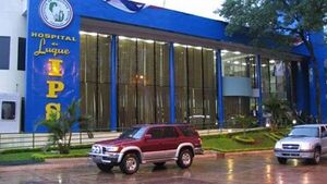 Cinco trabajadores inhalan vapores químicos y sufren intoxicación en Luque