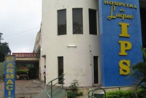 Trabajadores presentan problemas respiratorios tras inhalar vapores tóxicos