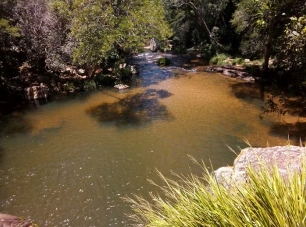 Instan a monitorear calidad del agua en arroyos de Piribebuy