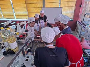 Adolescentes en conflicto con la ley se capacitan en panadería para su reinserción social