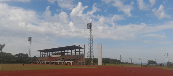Municipalidad pide uso responsable de la pista de atletismo del Centro de Alto Rendimiento