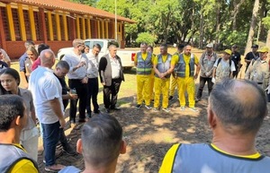 Alto Paraná: reclusos realizan trabajos comunitarios para reducir su condena | Unicanal