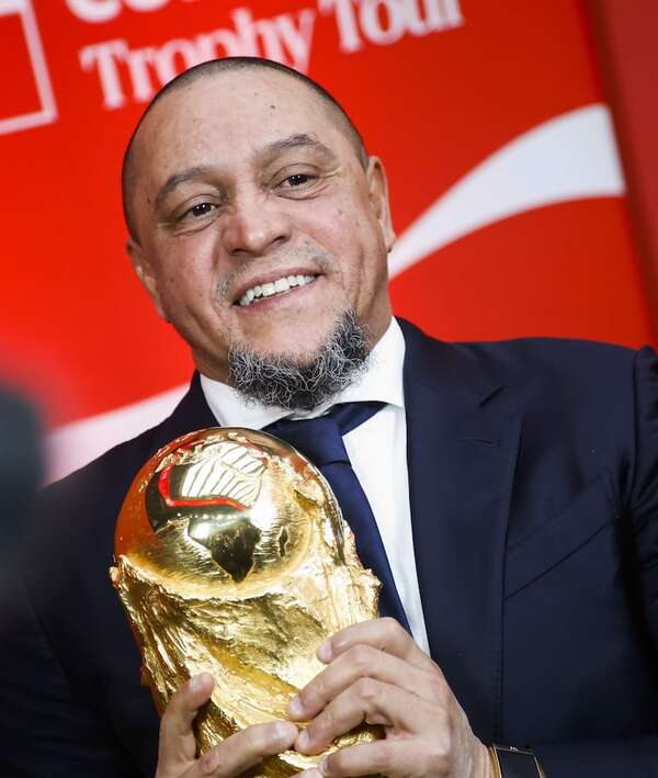 El Trofeo de la Copa del Mundo brilla en el Bernabéu en su ruta hacia el Mundial 2026 - Mundial de Fútbol - ABC Color