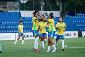 Triunfos en la jornada sabatina por el grupo B