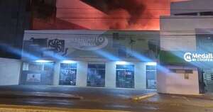 Diario HOY | Incendio en local comercial sobre la avenida Eusebio Ayala