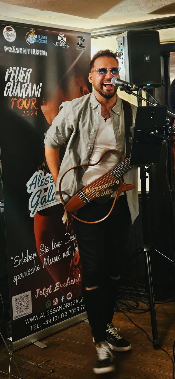 Alessandro Galas: Del desarraigo a los escenarios de Europa