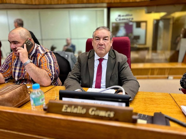 Tráfico de armas en la SENAD: Denuncian nexos con Lalo