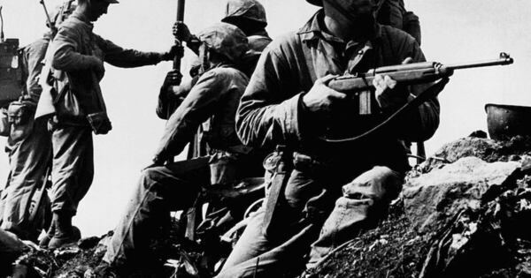 La Nación / Si el mañana nunca muere, el pasado nunca termina