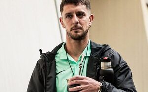 Popular / Momento muy doloroso para el jugador Ale Silva