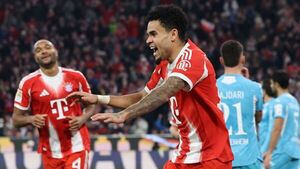 Luis Díaz restablece la normalidad del Bayern Múnich