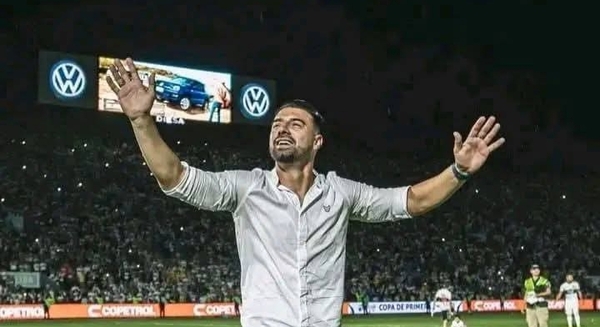 Sportivo San Lorenzo presenta a Julio César Cáceres: experiencia, títulos y un nuevo ciclo para el Rayadito » San Lorenzo PY