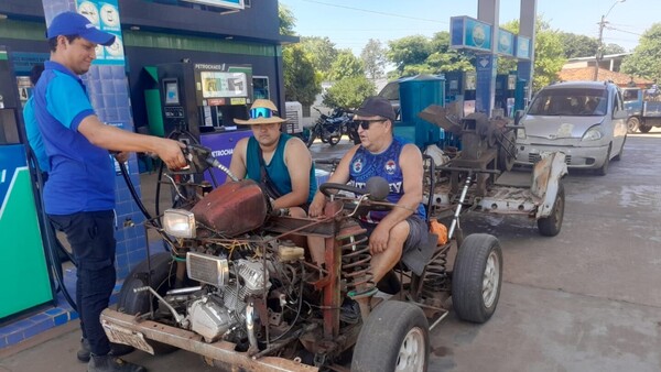 El ingenio de un mecánico en Misiones que desafía la crisis con una "máquina" propia