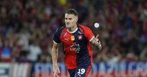 La Nación / Cerro va por la cima frente al 2 de Mayo