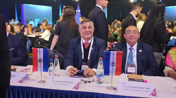 MEC participó de foro mundial en Israel sobre desafíos de la IA y cambios que la escuela debe enfrentar para optimizar la Educ