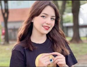 Onichan preocupada porque su salchicha puede tener estrés