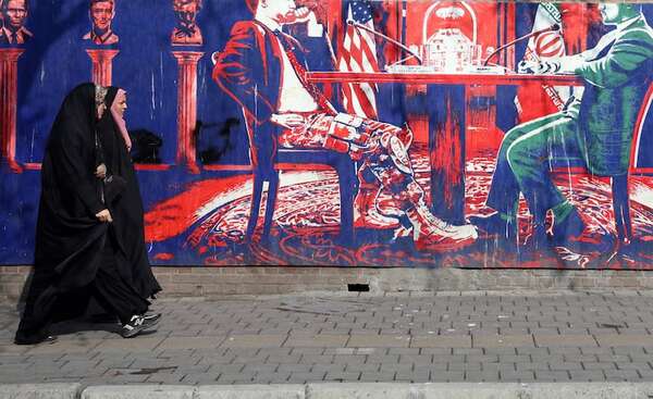 Irán desafía amenazas de EEUU e insiste en su derecho de enriquecer de uranio  - Mundo - ABC Color