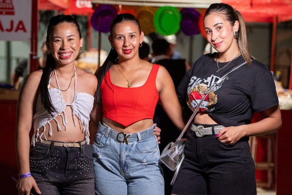 Raça Negra y Axé Bahía trajeron el Carnaval al Puerto