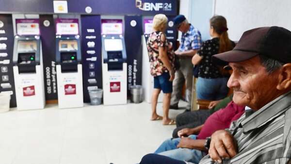 Paraguay posee una de las tasas de jubilación más altas de América Latina - Economía - ABC Color