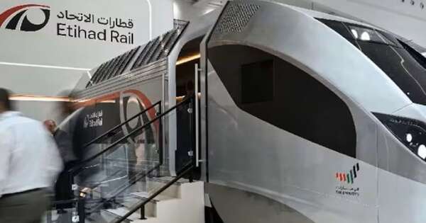 La Nación / Destacan papel de Peña en gestión de tren de cercanías con emiratíes