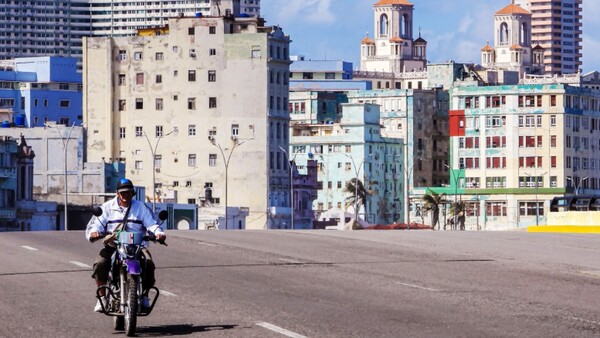 Lanzan nuevas advertencias a quienes quieran viajar a Cuba