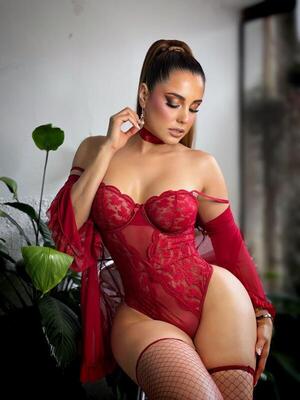 Popular / "Con gusto pago miti miti pero a cambio quiero fidelidad" dijo la sexy Vivi Figueredo