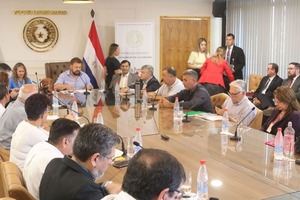 Caja Fiscal: Senadores escuchan a sectores afectados antes del debate final - ADN Digital