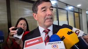 Senador Carlos Núñez rechaza reforma de la Caja Fiscal y convocará a movilizaciones