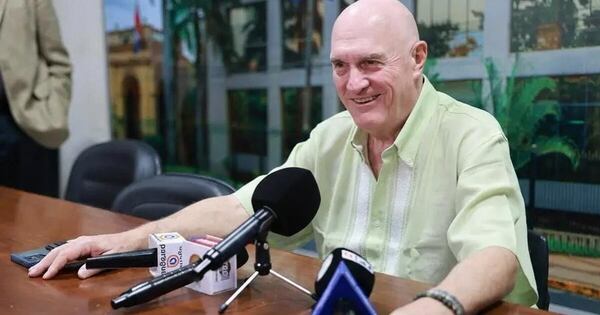 La Nación / “Hay opositores con muchísima más altura que Prieto”, dice el senador Kobylanski