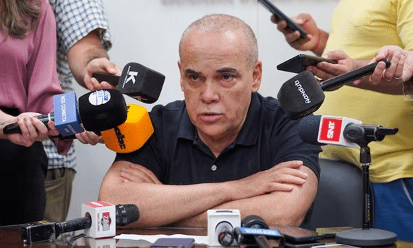 Bachi Núñez califica de inmoral no reformar la Caja Fiscal - Noticiero Paraguay