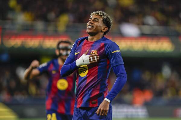 Lamine Yamal supera a Mbappé y Rooney y rompe el récord goleador de los jugadores sub-19