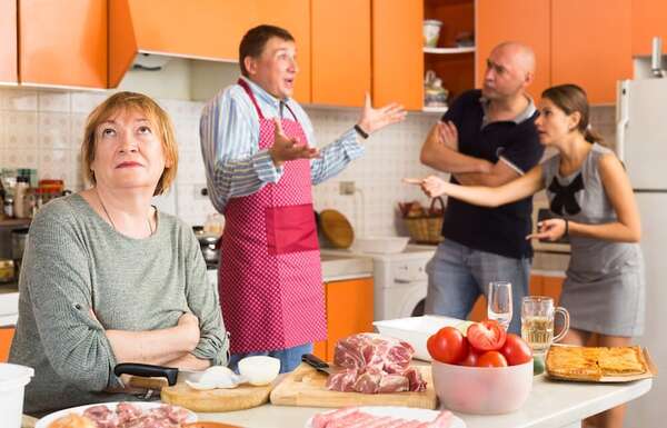 El desafío del “nido lleno”: cuando los hijos adultos no se van o regresan   - Nacionales - ABC Color