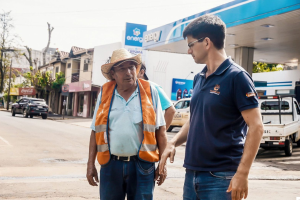 Esperan continuidad de los trabajos de cambio de cañerías sobre la calle Independencia Nacional